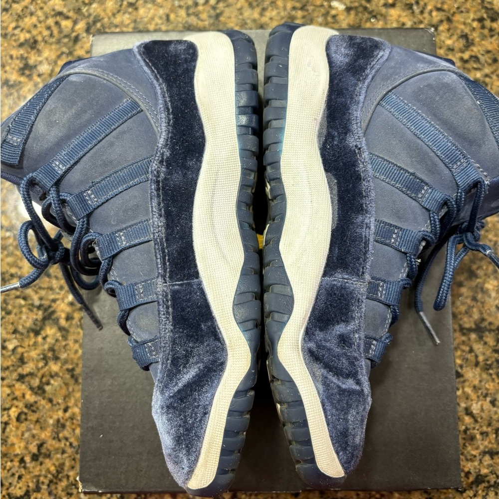 SOLD Jordan 11 Retro